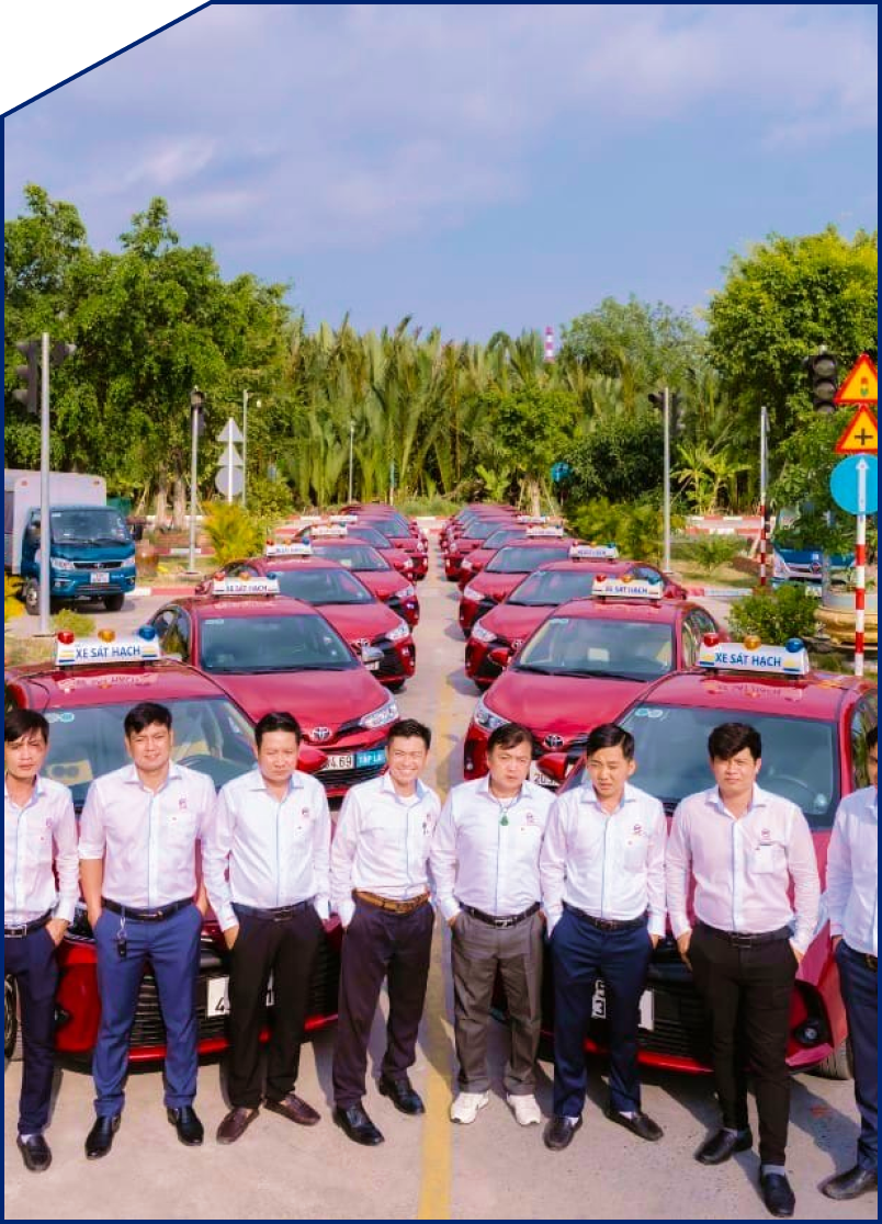 TRUNG TÂM ĐÀO TẠO & SÁT HẠCH LÁI XE   PHÁT TIẾN